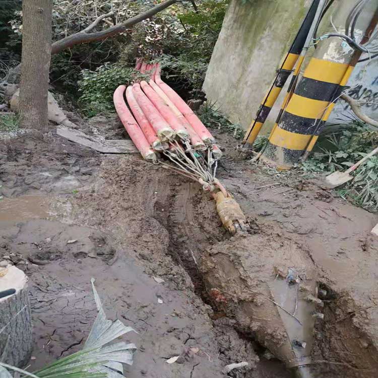 甘谷拖拉管